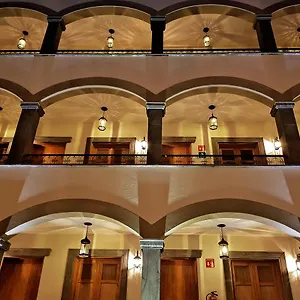 Hotel Puerta San Pedro ***